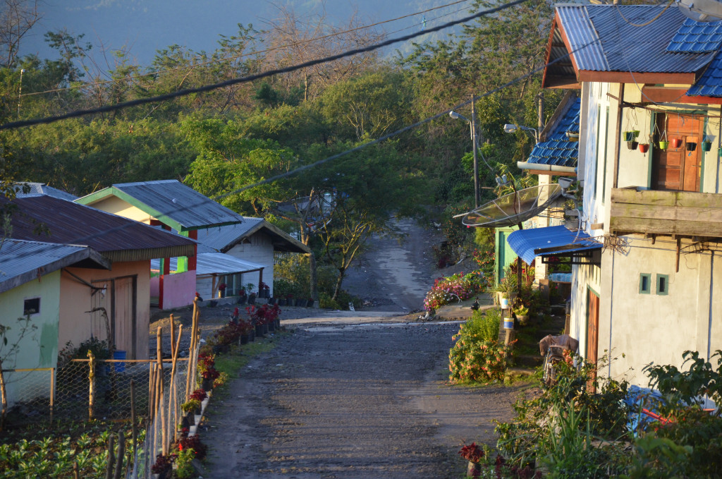 JALAN UTAMA KAMPUNG NOSAR BARU